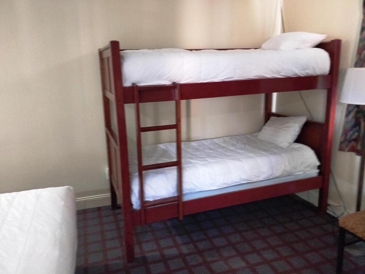 Ventura Grand Mammoth Lakes
