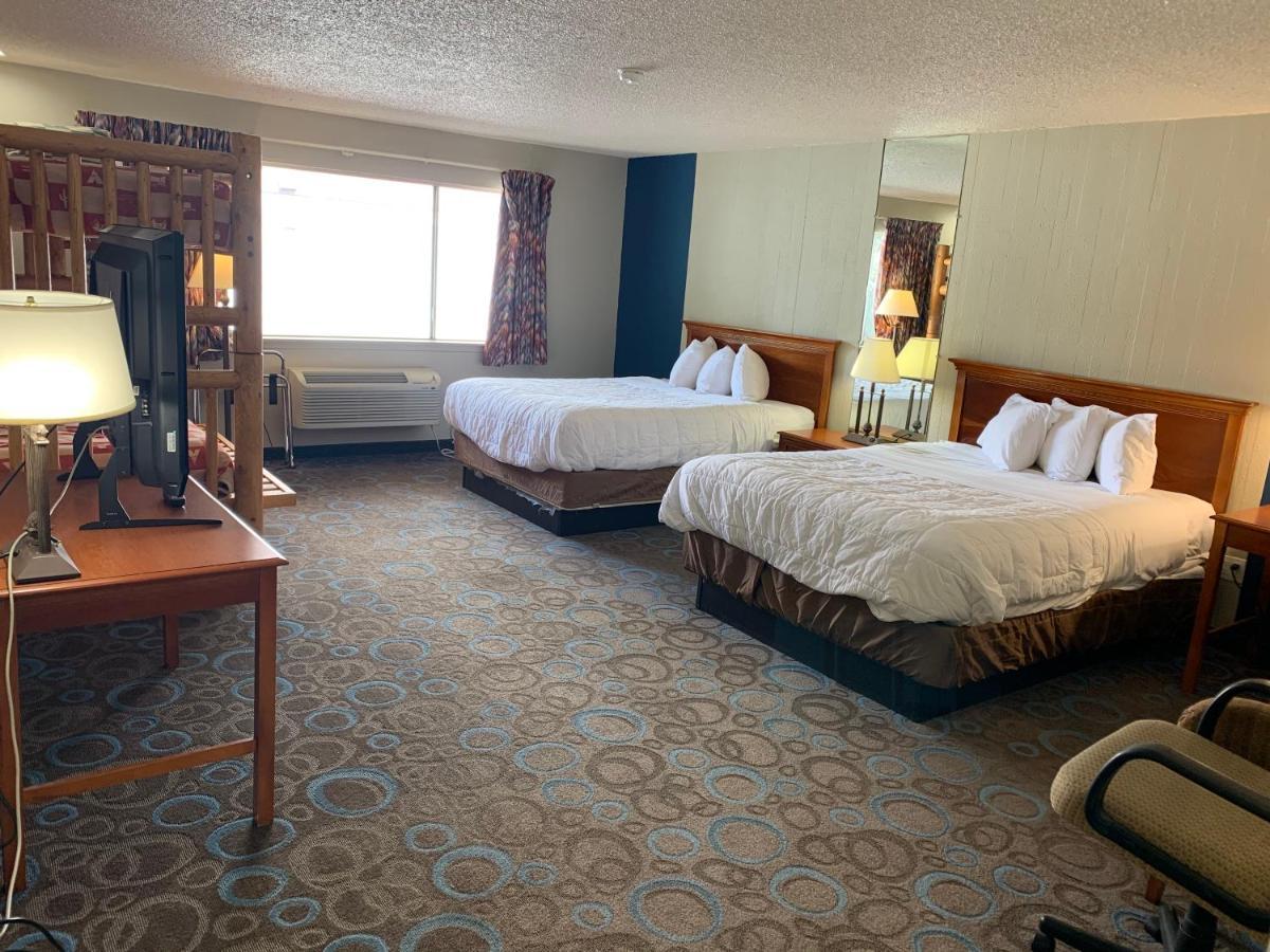 Ventura Grand Mammoth Lakes