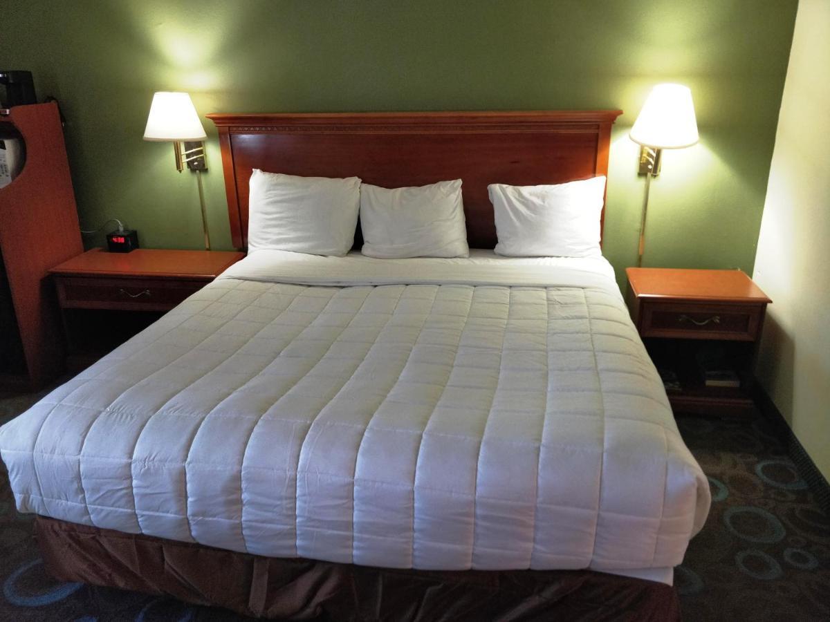 Ventura Grand Motel